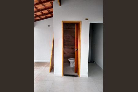 Casa à venda com 128m², 3 quartos e 4 vagas