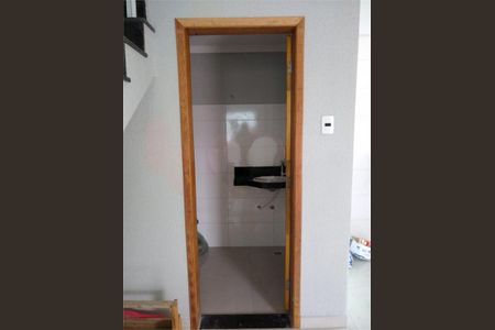 Casa à venda com 128m², 3 quartos e 4 vagas