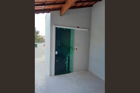 Casa à venda com 115m², 2 quartos e 2 vagas