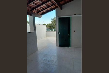 Casa à venda com 115m², 2 quartos e 2 vagas