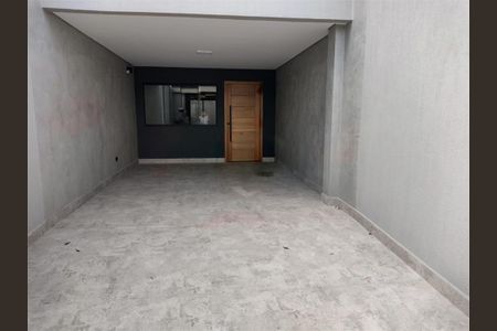 Casa à venda com 142m², 3 quartos e 2 vagas