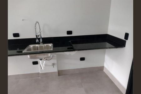 Casa à venda com 142m², 3 quartos e 2 vagas