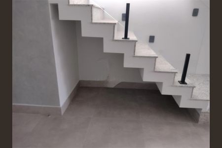 Casa à venda com 142m², 3 quartos e 2 vagas