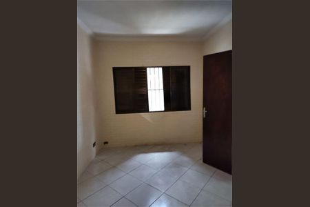 Casa à venda com 130m², 2 quartos e 2 vagas