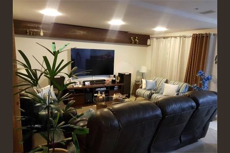 Casa à venda com 3 quartos, 240m² em Tatuapé, São Paulo