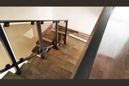 Casa à venda com 340m², 4 quartos e 4 vagas