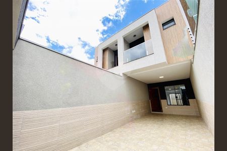 Casa à venda com 120m², 3 quartos e 2 vagas