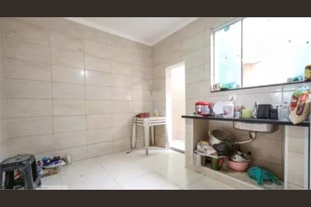 Casa à venda com 175m², 3 quartos e 1 vaga