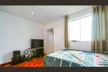 Casa à venda com 175m², 3 quartos e 1 vaga