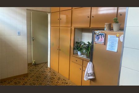 Casa à venda com 280m², 4 quartos e 4 vagas