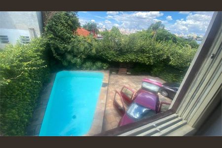 Casa à venda com 280m², 4 quartos e 4 vagas