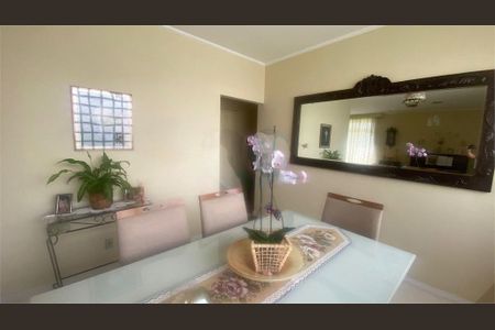 Casa à venda com 280m², 4 quartos e 4 vagas