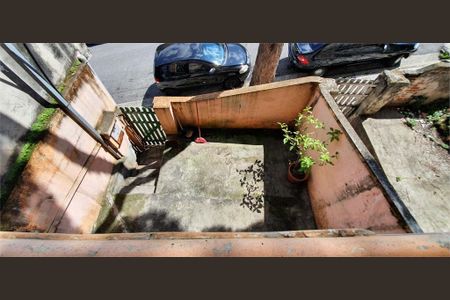 Casa à venda com 82m², 2 quartos e sem vaga