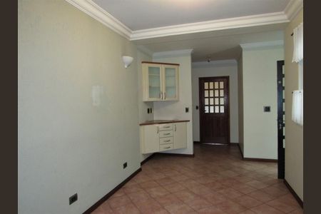 Casa à venda com 3 quartos, 200m² em Jardim Petropolis, São Paulo