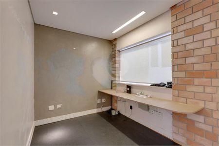 Casa à venda com 411m², 4 quartos e 2 vagas