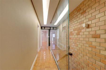 Casa à venda com 411m², 4 quartos e 2 vagas