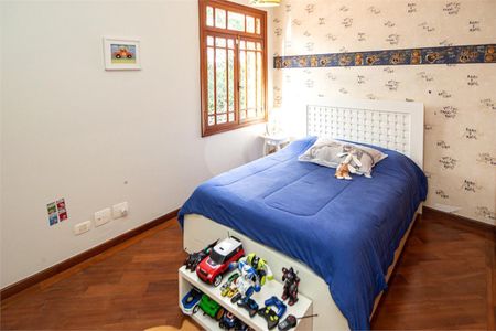 Casa à venda com 4 quartos, 419m² em Jardim dos Estados, São Paulo