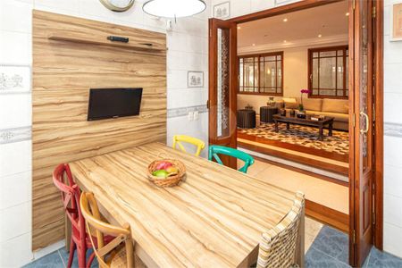 Casa à venda com 4 quartos, 419m² em Jardim dos Estados, São Paulo