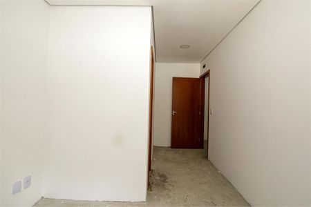 Casa à venda com 141m², 3 quartos e 2 vagas