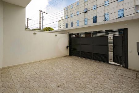 Casa à venda com 141m², 3 quartos e 2 vagas