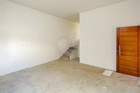 Casa à venda com 141m², 3 quartos e 2 vagas