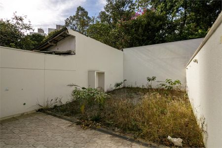 Casa à venda com 141m², 3 quartos e 2 vagas