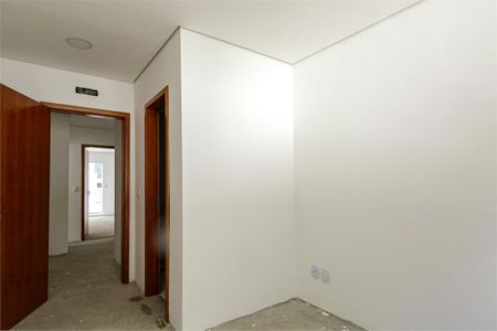 Casa à venda com 141m², 3 quartos e 2 vagas