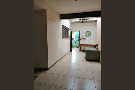 Casa à venda com 260m², 3 quartos e 2 vagas