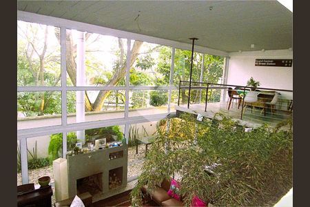 Casa à venda com 270m², 3 quartos e 2 vagas