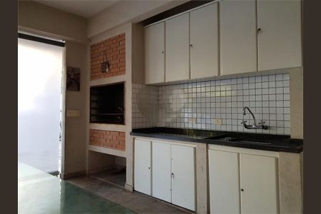 Casa à venda com 528m², 4 quartos e 8 vagas