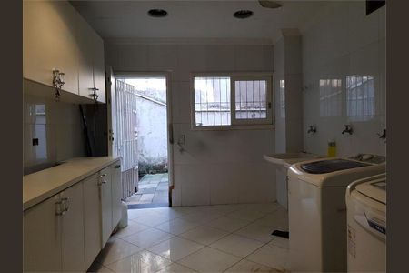 Casa à venda com 528m², 4 quartos e 8 vagas
