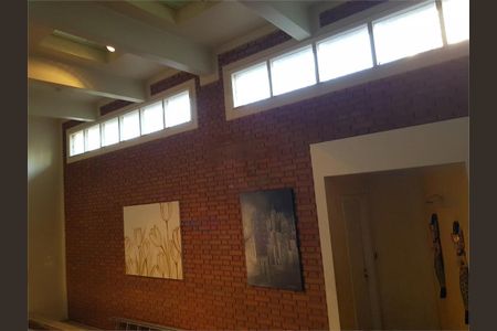 Casa à venda com 528m², 4 quartos e 8 vagas