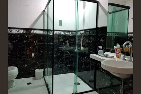 Casa à venda com 528m², 4 quartos e 8 vagas