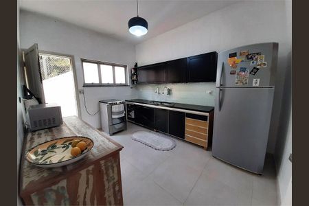 Casa à venda com 304m², 3 quartos e 2 vagas