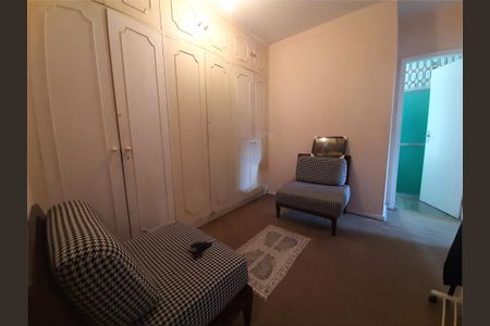 Casa à venda com 3 quartos, 304m² em Chácara Monte Alegre, São Paulo