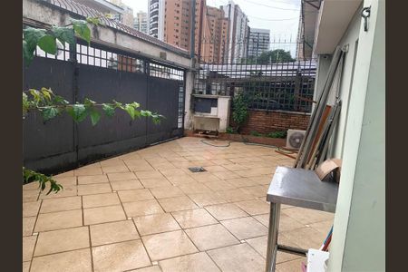 Casa à venda com 142m², 3 quartos e 3 vagas