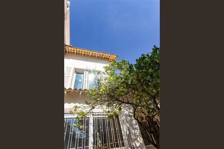 Casa à venda com 292m², 5 quartos e 3 vagas