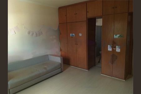 Casa à venda com 420m², 4 quartos e 8 vagas