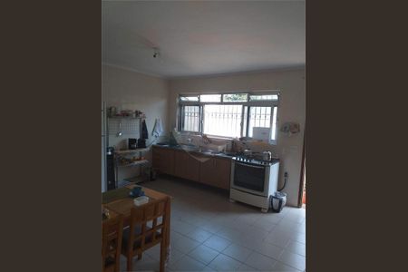 Casa à venda com 420m², 4 quartos e 8 vagas