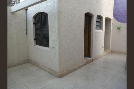 Casa à venda com 105m², 3 quartos e 2 vagas