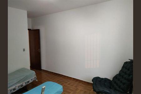 Casa à venda com 153m², 3 quartos e 2 vagas