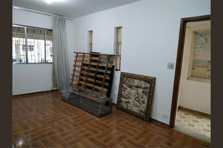 Casa à venda com 153m², 3 quartos e 2 vagas