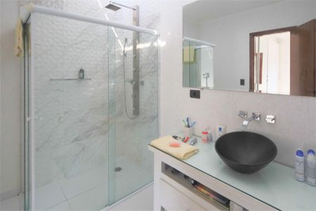 Casa à venda com 395m², 5 quartos e 4 vagas