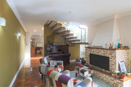 Casa à venda com 395m², 5 quartos e 4 vagas