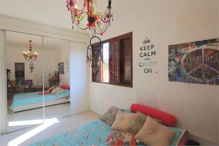 Casa à venda com 395m², 5 quartos e 4 vagas