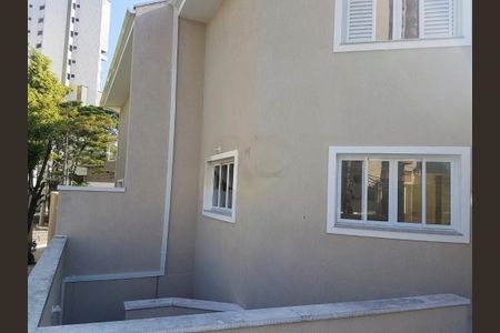 Casa à venda com 133m², 3 quartos e 2 vagas