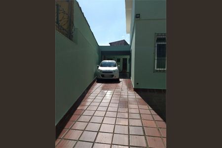 Casa à venda com 209m², 4 quartos e 8 vagas