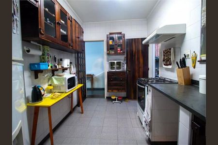 Casa à venda com 133m², 3 quartos e 2 vagas