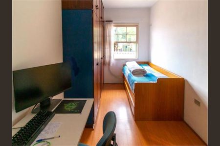 Casa à venda com 133m², 3 quartos e 2 vagas