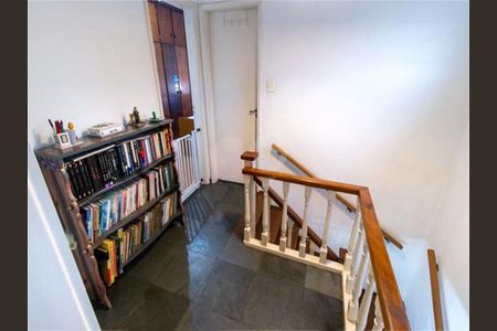 Casa à venda com 133m², 3 quartos e 2 vagas